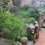 Oasiglo شقة